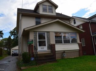 124 E Wilbeth Rd, Akron, OH 44301