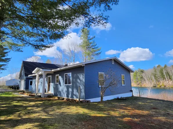 10246 Otter St, Gaylord, MI 49735