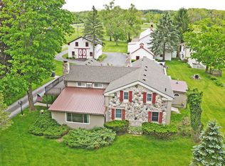 775 Sexton Rd, Howell, MI 48843