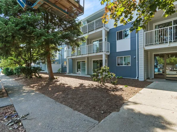 1600 Dufferin Cres #216, Nanaimo, BC V9S 5N2
