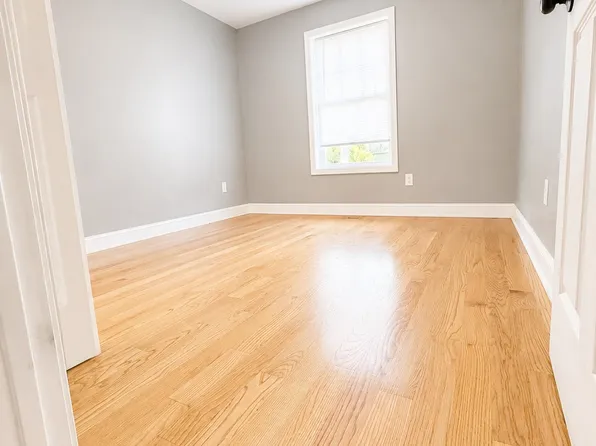 59 Midland Rd, Waterbury, CT 06705