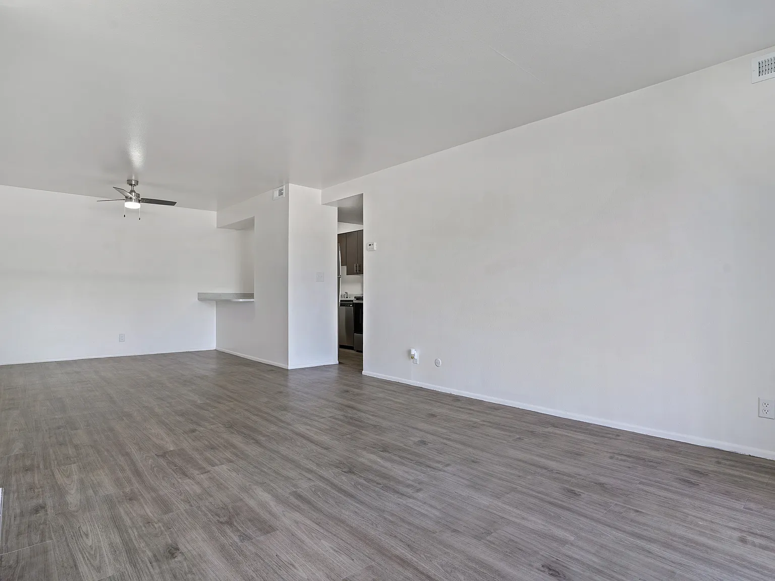 Mountain View at Riverdale Apartments — Photo 3