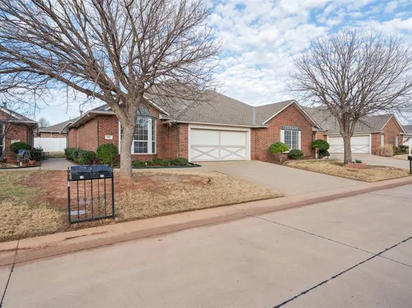 25 Red Admiral Way, Edmond, OK 73013