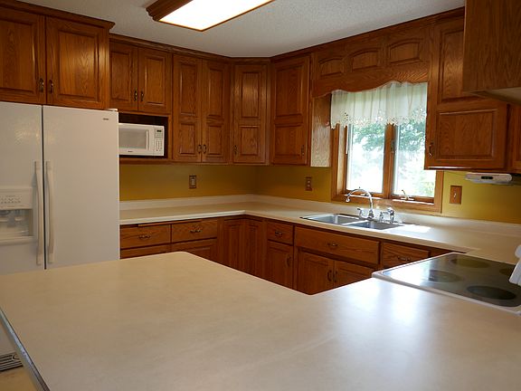3rd image of 21001 160th St NE