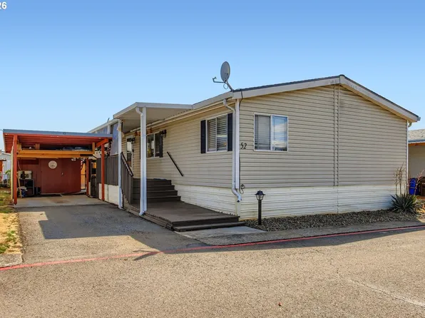 20248 Highway 213 Unit 52, Oregon City, OR 97045