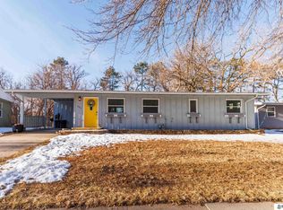 325 W Rio Rd, Lincoln, NE 68505