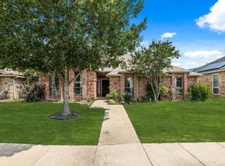 603 Stone Canyon Dr, Irving, TX 75063