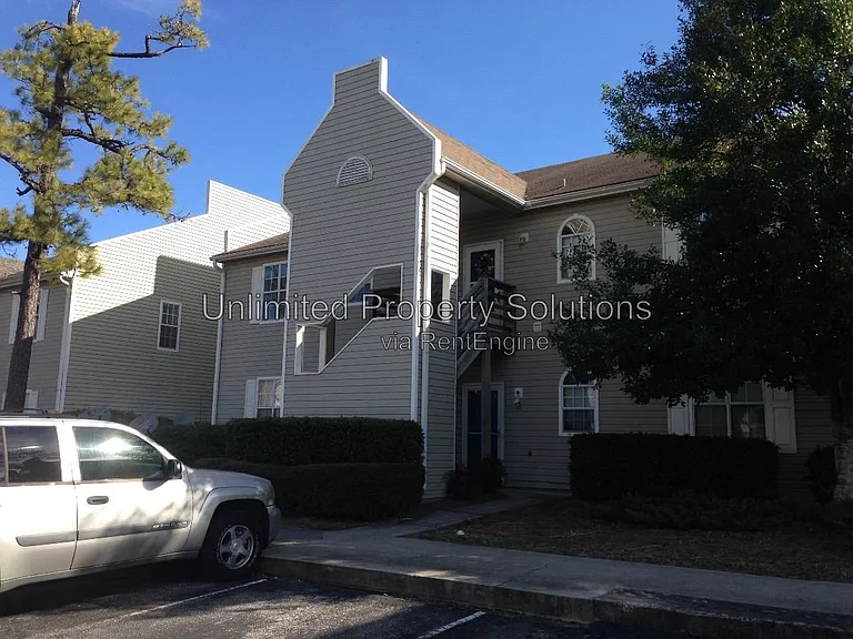 733 Bragg Dr #C — Photo 3