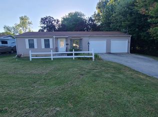 814 N West St, Galesburg, IL 61401