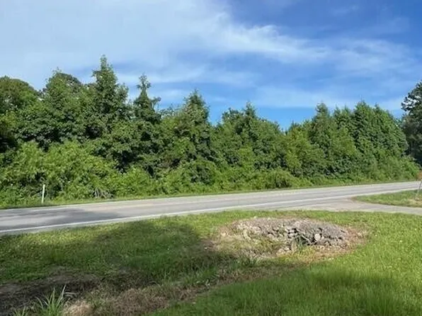 1104 Highway 101, Beaufort, NC 28516