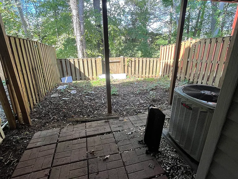 4629 Governor Kent Ct — Photo 20