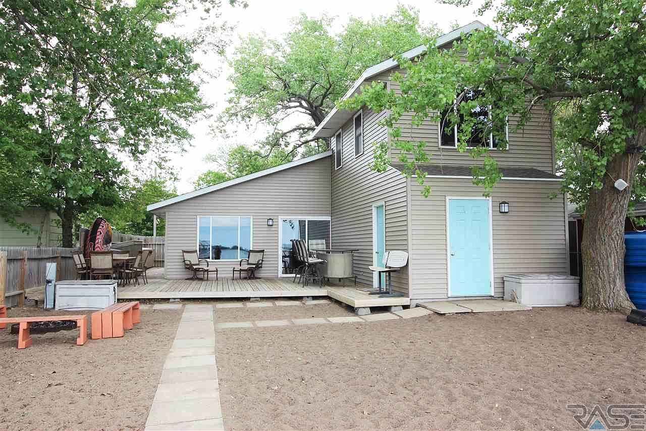 4751 N Spawn Cir, Chester, SD 57016 | Zillow
