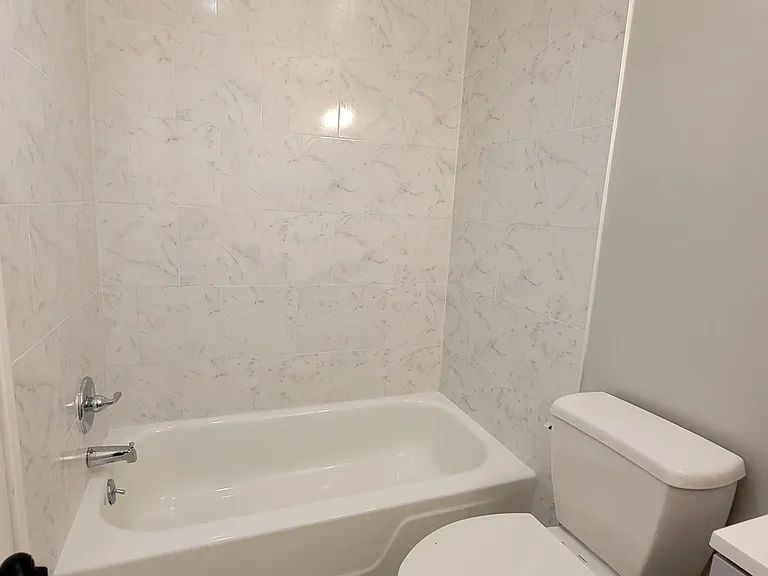 2nd bathroom