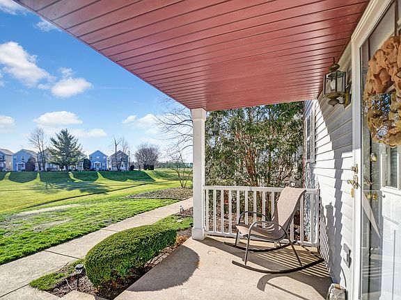 3rd image of 2315 Woodhill Ct