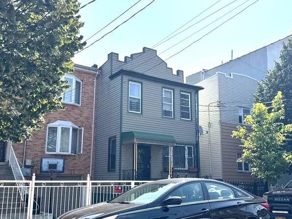 711 Schenck Avenue image 3 of 4