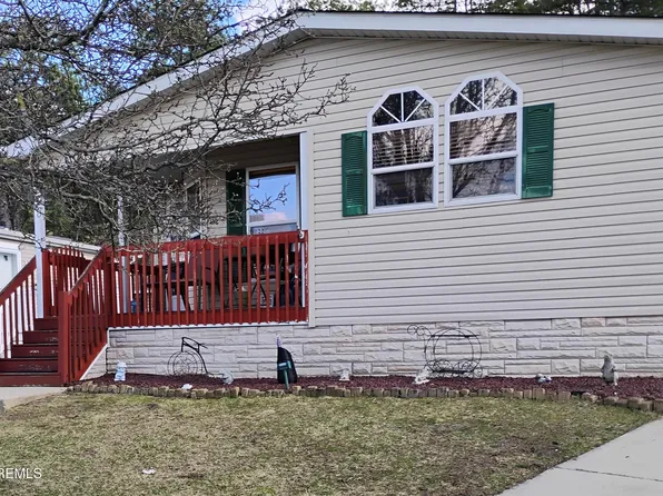 1208 Winding Brook Way, Whiting, NJ 08759