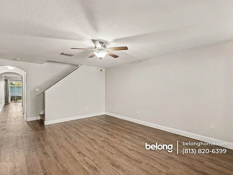 10939 Keys Gate Dr — Photo 13