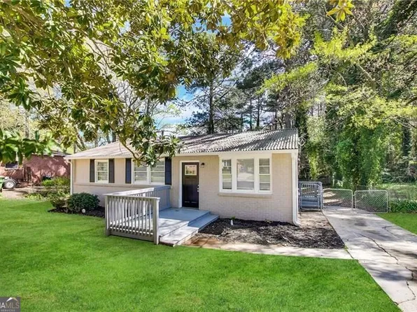 323 Simca St SE, Atlanta, GA 30354