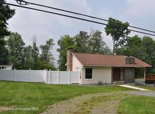 313 Golf Hill Rd, Honesdale, PA 18431