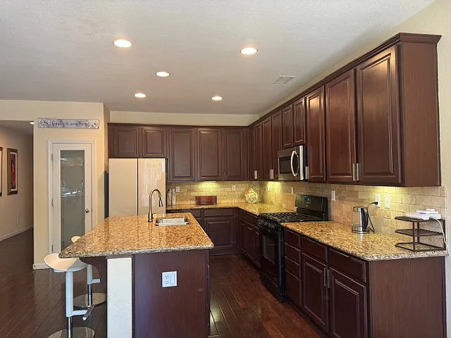 2010 Angel Ridge Drive - 1 — Photo 4