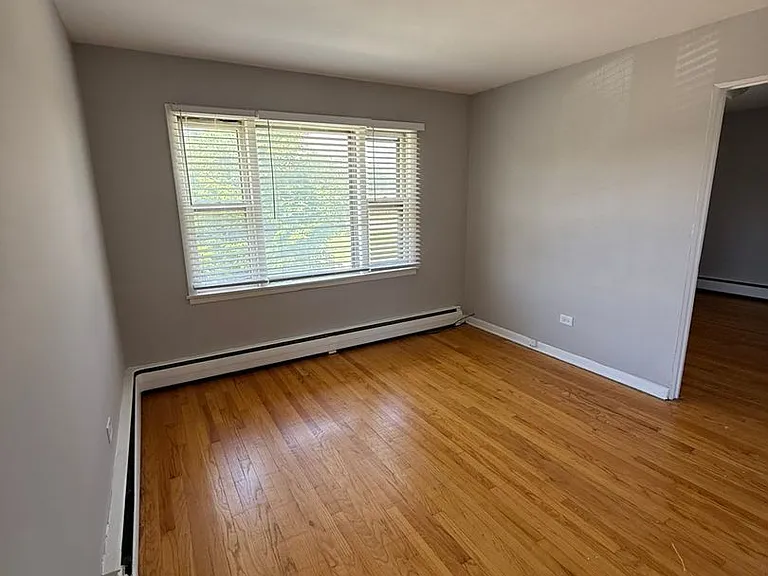 Astoria Commons Apartments — Photo 1