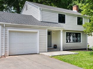 25 Bramley Rd, West Hartford, CT 06110