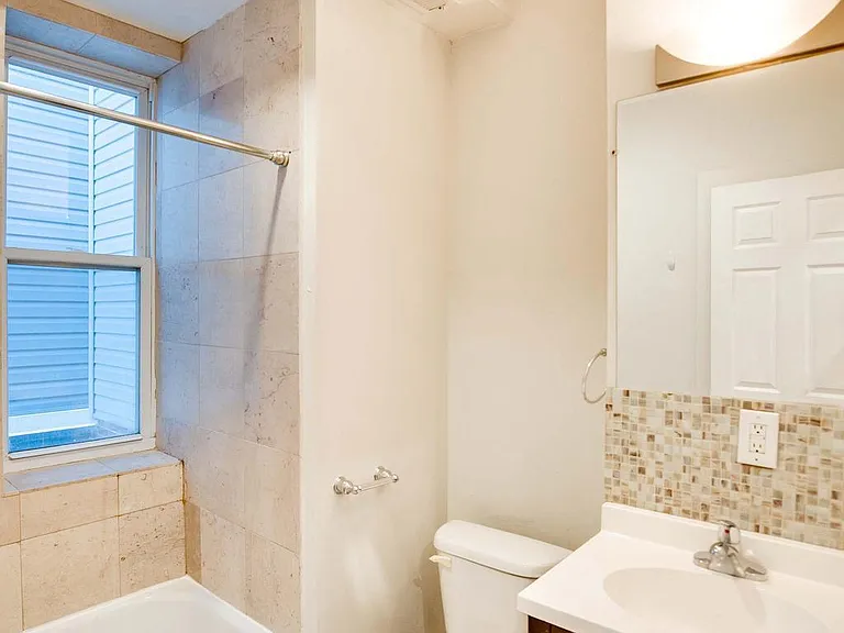 2905 W Girard Ave #2 — Photo 13
