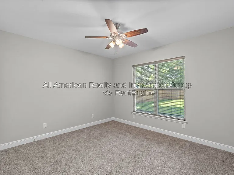 103 Short St — Photo 17