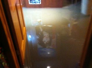 24024 Eureka Ave, Warren, MI 48091