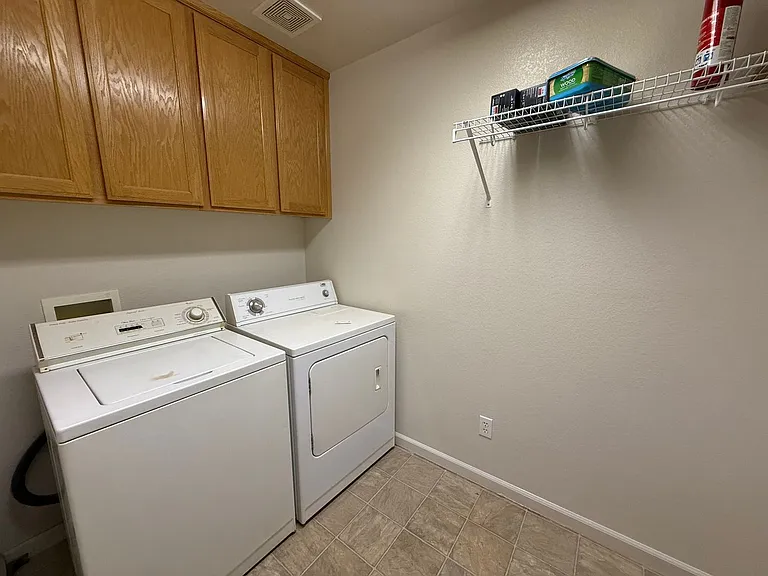 3165 Poppy St — Photo 6