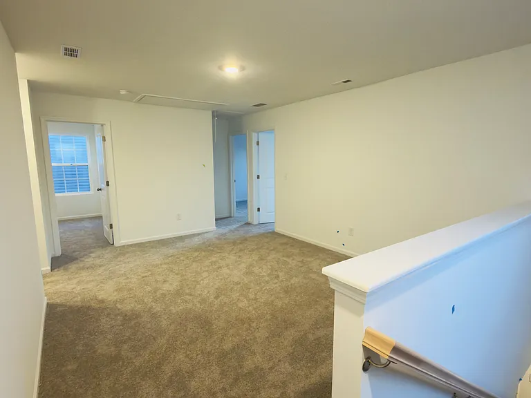 6 Latrell Ln — Photo 8