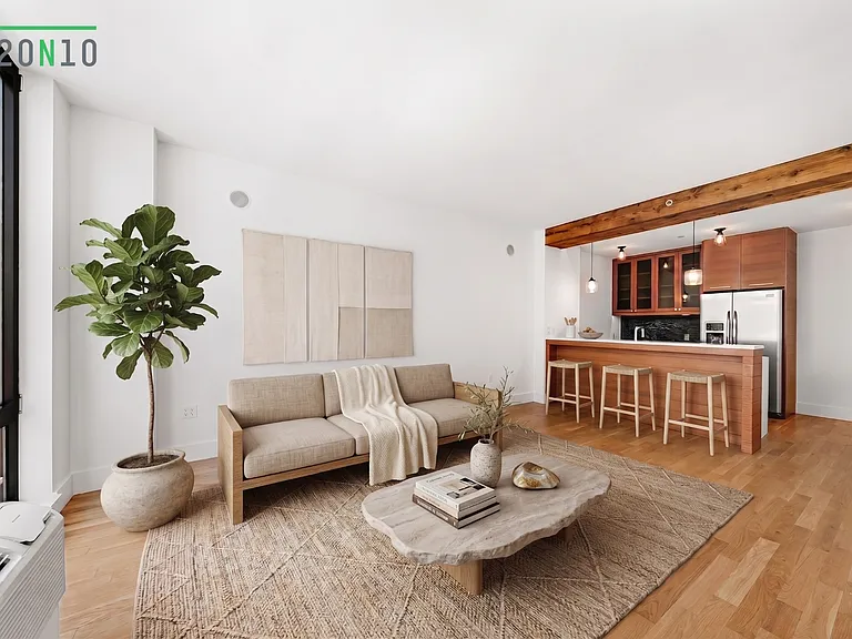 220 N 10th St #4F — Photo 3