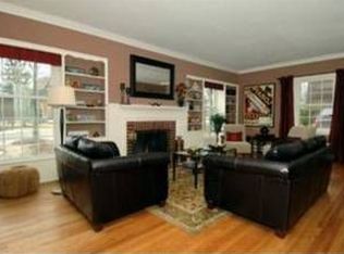 34 Cambridge Rd, Madison, WI 53704