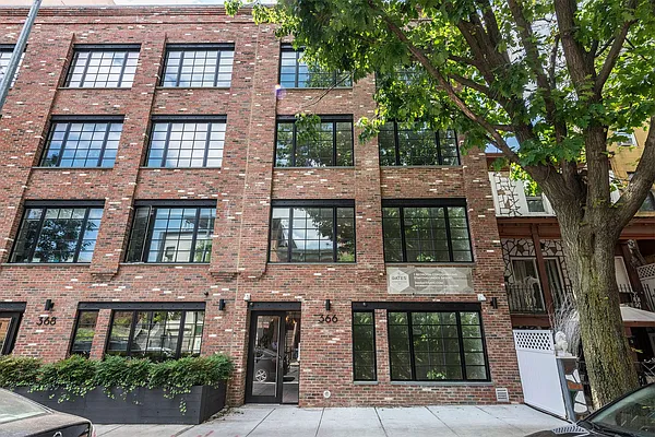 Sold by Nest Seekers International | media 13