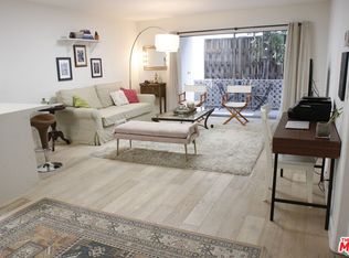 10240 Camarillo St APT 112, North Hollywood, CA 91602