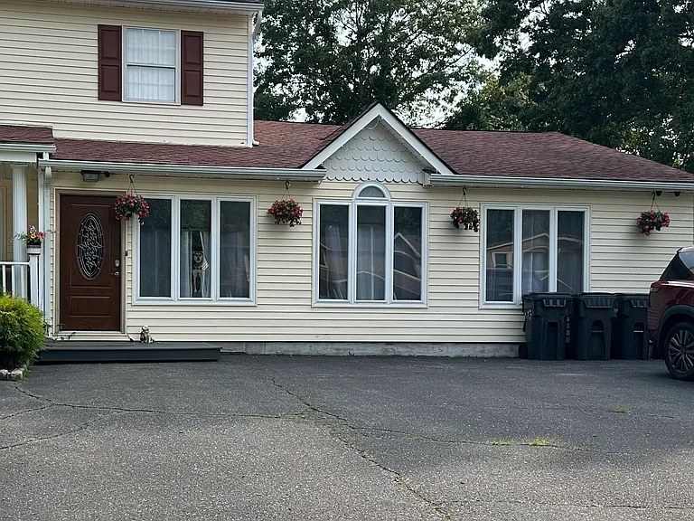 42 Niewood Dr — Photo 16
