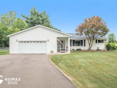 10095 E Lippincott Blvd, Davison, MI, 48423