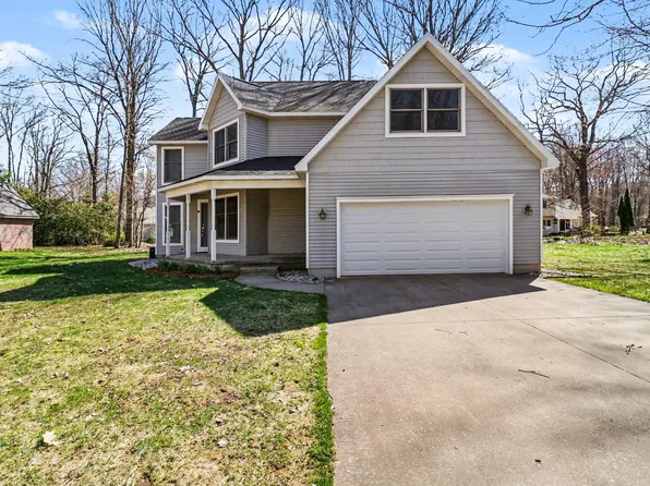 1854 Tall Oaks Dr W, Ludington, MI 49431