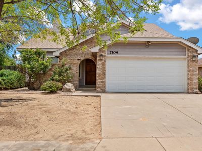7104 Sunrose Dr NW, Albuquerque, NM, 87120