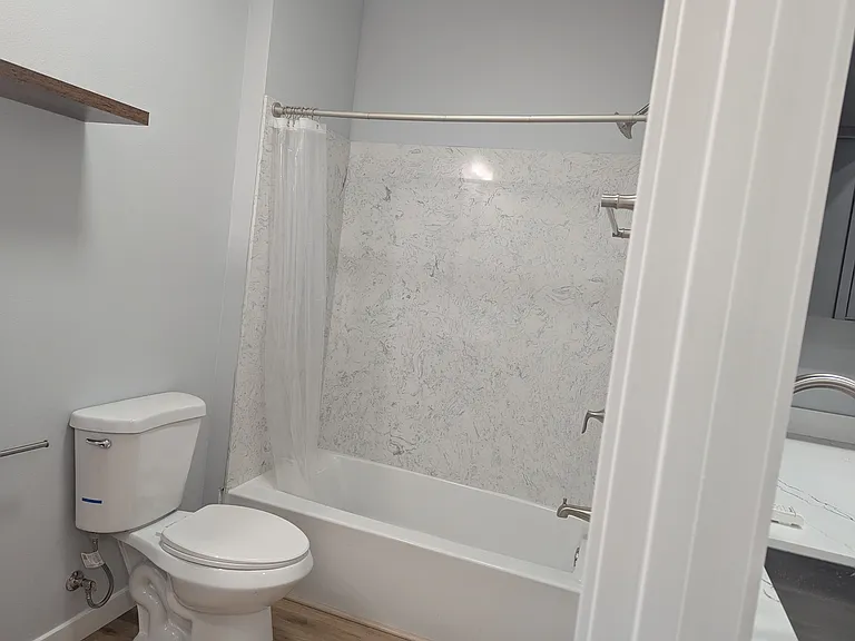 6236 Stanley Ave S #101 — Photo 9