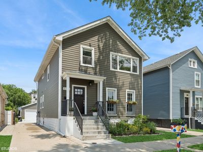 5106 W Eddy St, Chicago, IL, 60641