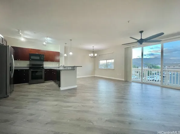 1020 Kakala St APT 914, Kapolei, HI 96707