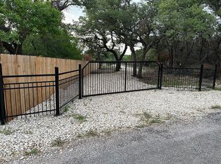 1040 County Road 323a, Liberty Hill, TX 78642