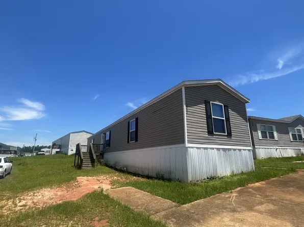 1241 Hunters Mountain Pkwy #1241, Troy, AL 36079
