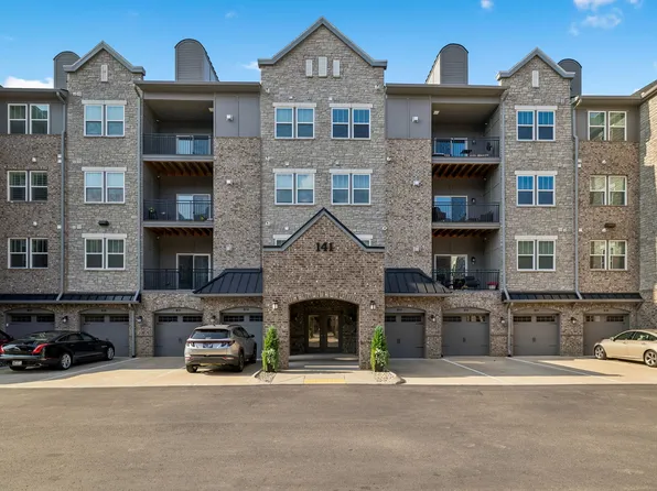 141 Saundersville Rd #2204, Hendersonville, TN 37075