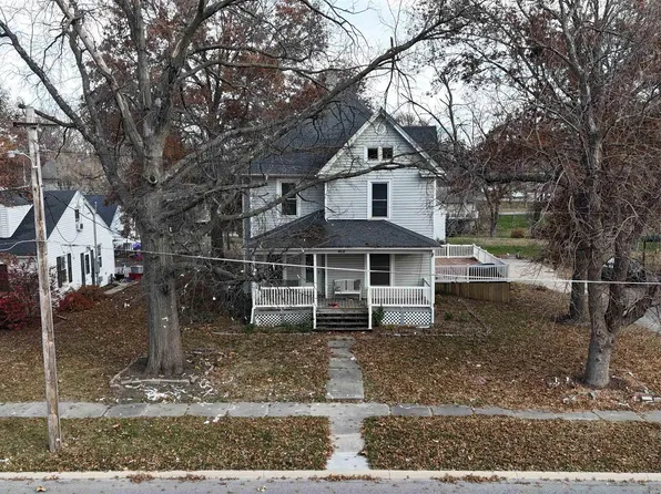 412 N Madison St, Bloomfield, IA 52537