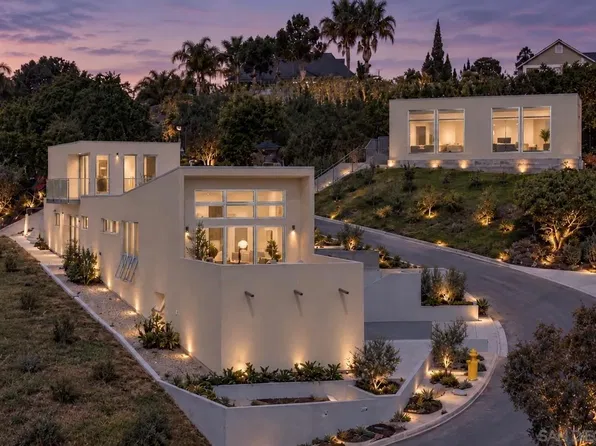 1707 Boxwood Way, Oceanside, CA 92054