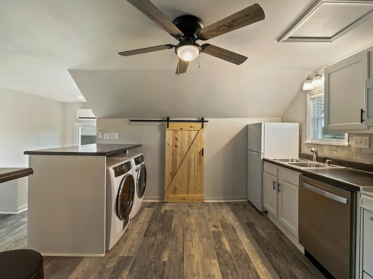 1205 Charleston Ave #3 — Photo 18