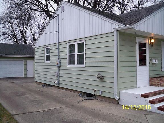 Driveway side