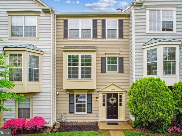13903 Gunners Pl, Centreville, VA 20121